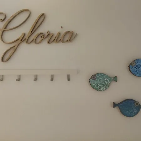 Gloria Peroj
